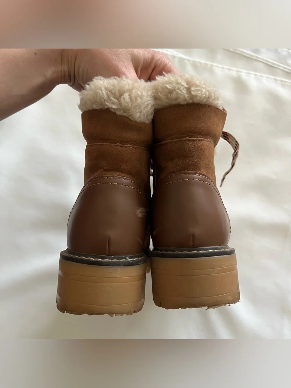 Time and Tru Cozy Lace Up Hiking Faux Shearling Trim Brown Suede Boots Size 8W